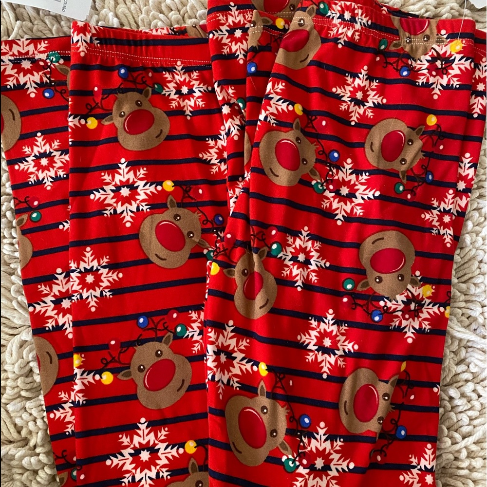 Poof! Girl leggings.